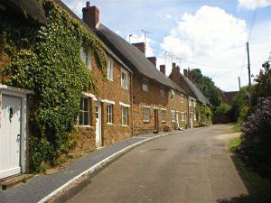 Bloxham old cottages